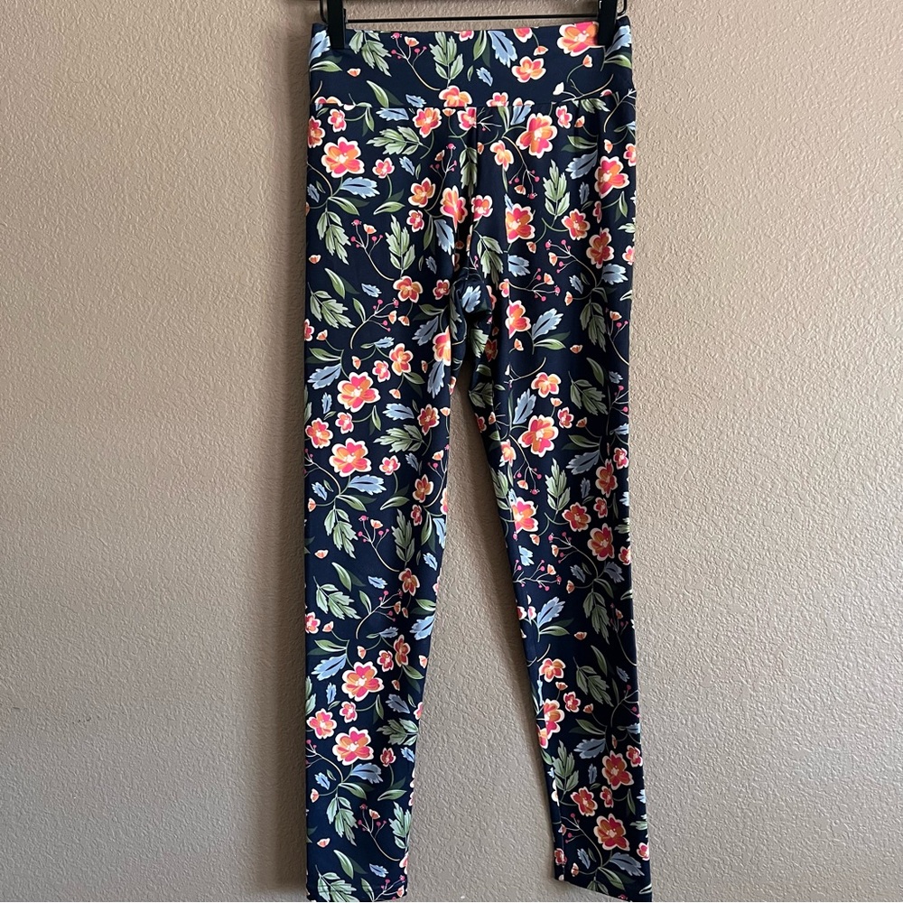 Modcloth Keeping it Cardio Floral Print Active Workout Leggings Size Small